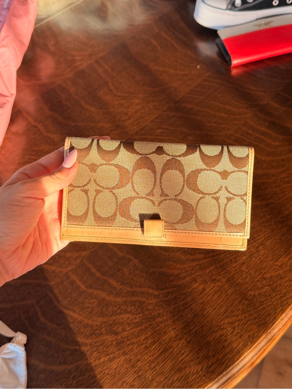 Coach Signature Canvas Wallet in Beige and Brown
